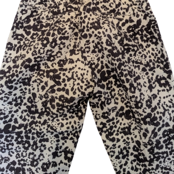 J.Crew Favorite Fit Animal Print Pants Size 4 - Black & White Leopard - Picture 8 of 13